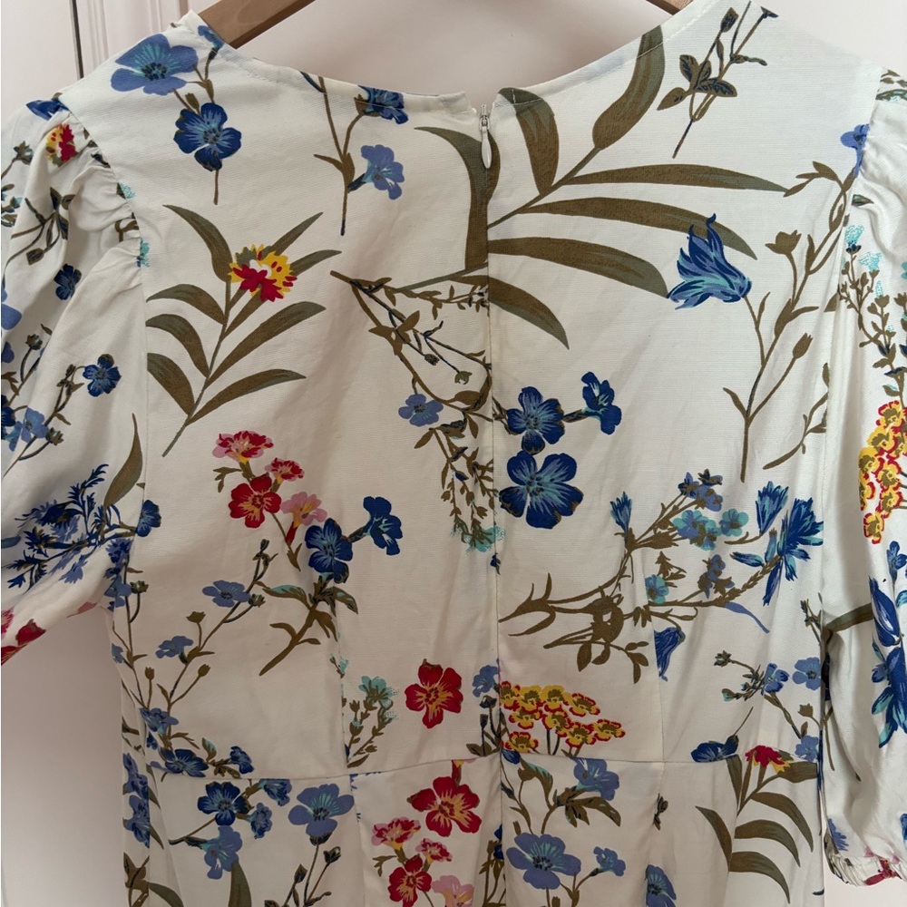 B. Young Marshmallow Floral Imilda Dress - Picture 7 of 9